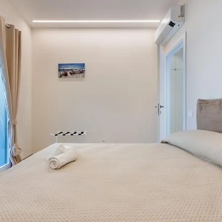 Domus Mameli B 아파트